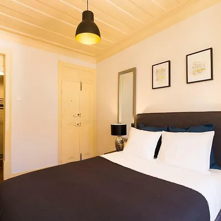Ola - Castelo Terrace Iv Апартаменти *